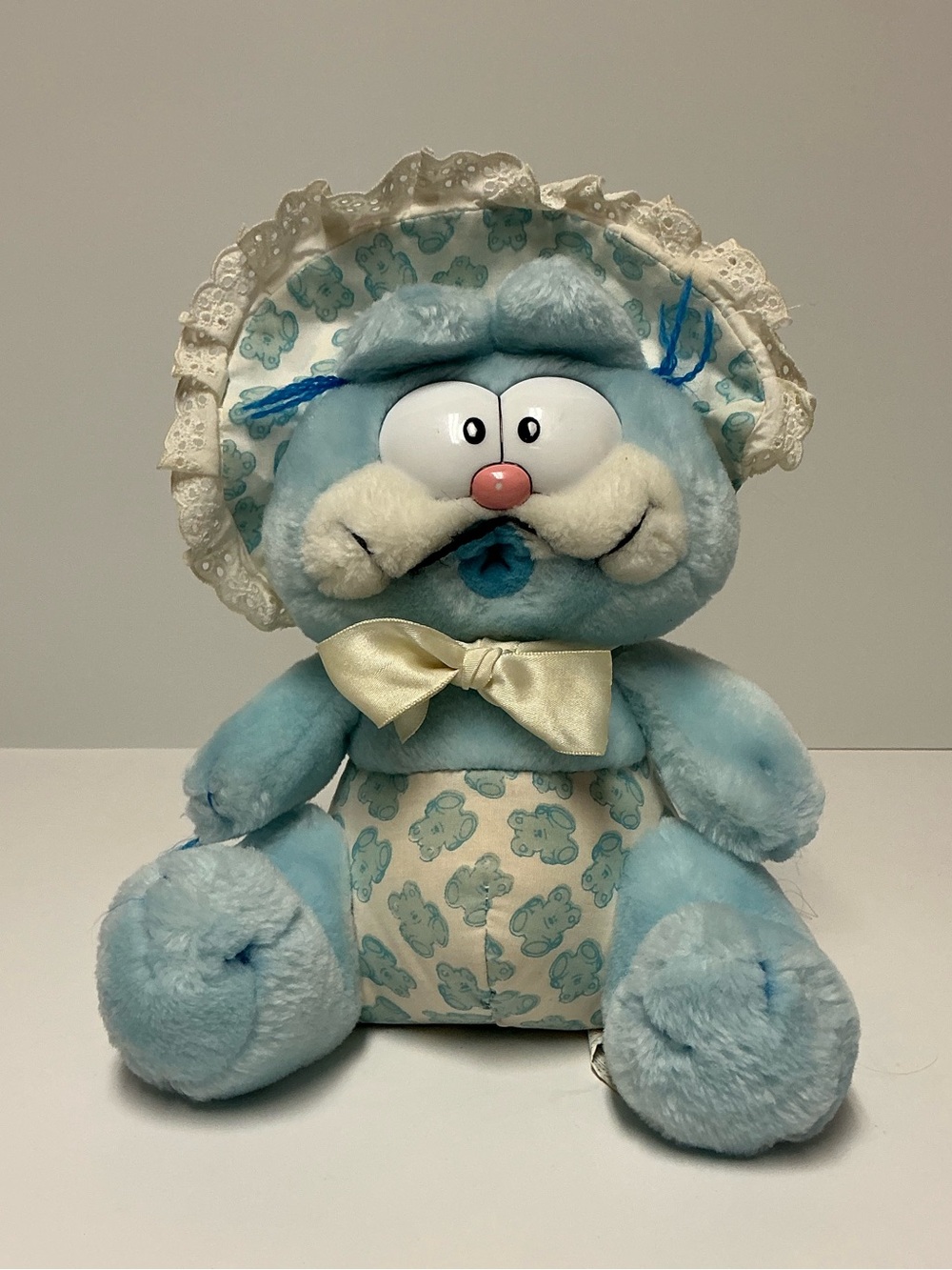 Vintage Garfield Baby Plush Blue Pajamas Bonnet Stuffed Animal Dakin 1980s